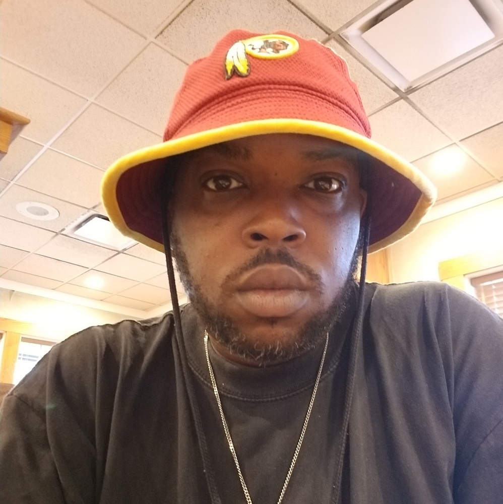 Meet your Posher, Jay